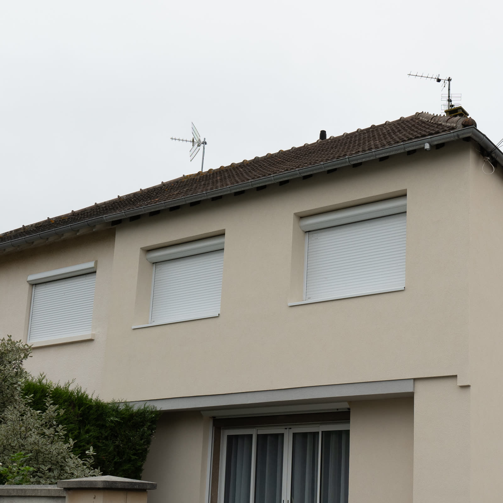 Installation de volets roulants
